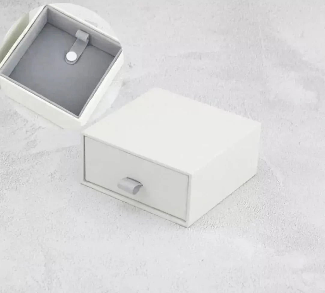Schmuck & Geschenkbox